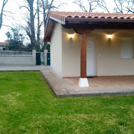 Casa Individual Barrio Escuelas